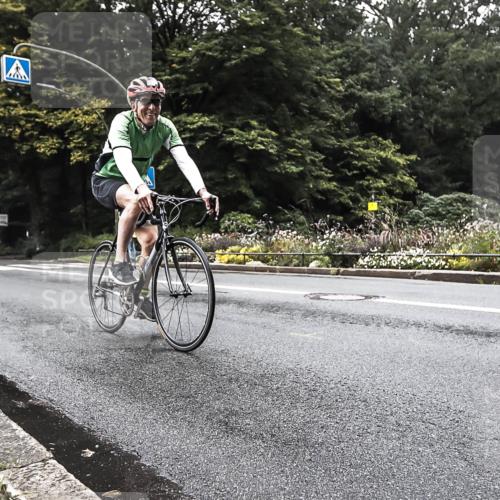 13.09.2026 - Stadtparktriathlon H.Heesch http://msf.ph/oto/10380720 13.09.2026 10:22:21 Radfahren 232, 297, 299, 464 meine-sportfotos.de