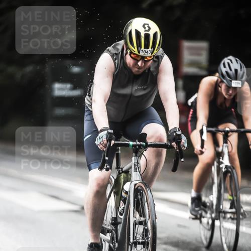 13.09.2026 - Stadtparktriathlon H.Heesch http://msf.ph/oto/10380747 13.09.2026 12:26:08 Radfahren 1043, 1045, 1065, 1086, 1096, 1115 meine-sportfotos.de