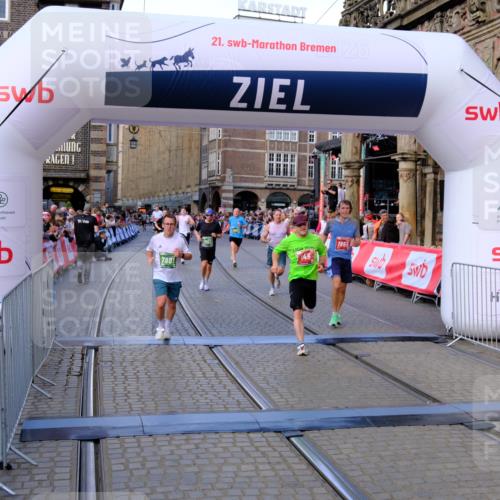 13.09.2026 - 21. swb-Marathon Bremen Tim E. http://msf.ph/oto/10380748 13.09.2026 13:16:46 Ziel 755, 792, 816, 1076, 1162, 2604, 5255, 5554, 5963, 6367, 7053, 7603, 7801, 8171, 8288, 9031 meine-sportfotos.de