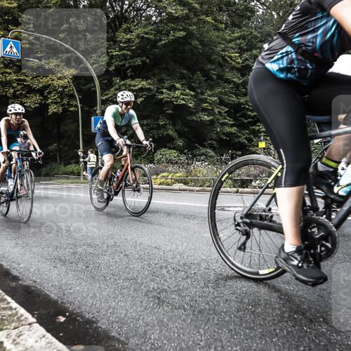 13.09.2026 - Stadtparktriathlon H.Heesch http://msf.ph/oto/10380779 13.09.2026 10:55:02 Radfahren 372, 381, 432, 473, 520, 557, 572, 666 meine-sportfotos.de