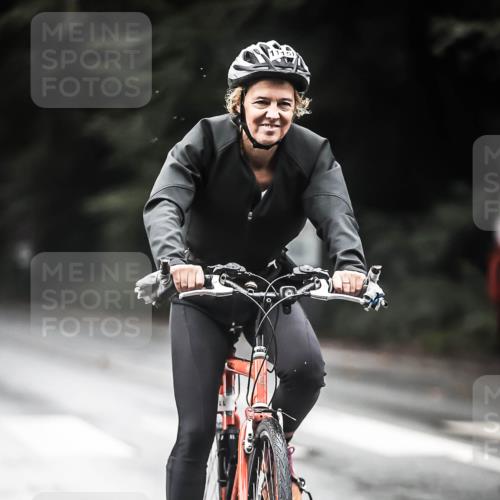 13.09.2026 - Stadtparktriathlon H.Heesch http://msf.ph/oto/10380781 13.09.2026 12:26:11 Radfahren 987, 1008, 1043, 1045, 1086, 1096, 1099, 1115 meine-sportfotos.de