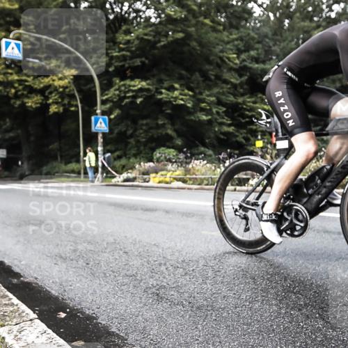 13.09.2026 - Stadtparktriathlon H.Heesch http://msf.ph/oto/10380806 13.09.2026 10:55:14 Radfahren 538, 542 meine-sportfotos.de