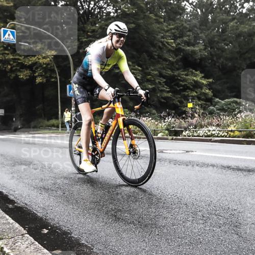 13.09.2026 - Stadtparktriathlon H.Heesch http://msf.ph/oto/10380815 13.09.2026 10:23:07 Radfahren 231, 362 meine-sportfotos.de