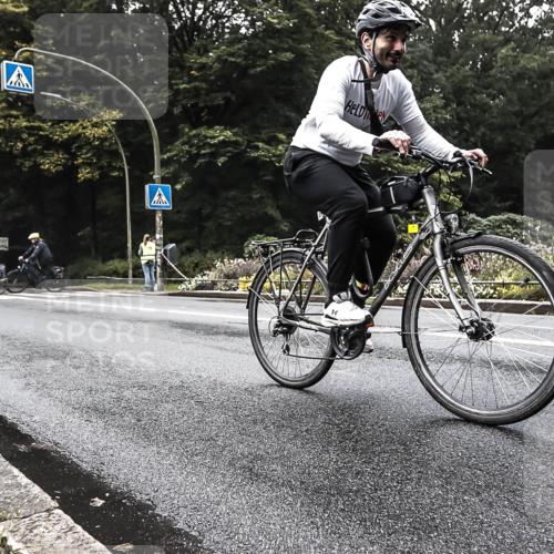 13.09.2026 - Stadtparktriathlon H.Heesch http://msf.ph/oto/10380853 13.09.2026 10:23:38 Radfahren 250 meine-sportfotos.de