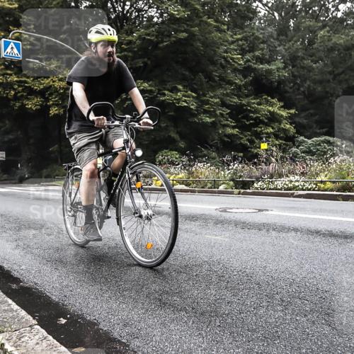 13.09.2026 - Stadtparktriathlon H.Heesch http://msf.ph/oto/10380861 13.09.2026 10:23:52 Radfahren 336, 404 meine-sportfotos.de