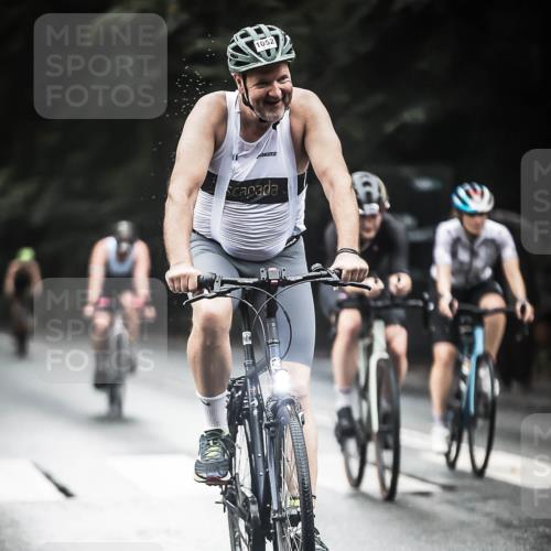 13.09.2026 - Stadtparktriathlon H.Heesch http://msf.ph/oto/10380901 13.09.2026 12:26:20 Radfahren 987, 1008, 1045, 1052, 1073, 1086, 1089, 1093, 1099, 1131, 1147, 1161 meine-sportfotos.de