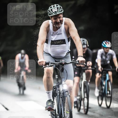 13.09.2026 - Stadtparktriathlon H.Heesch http://msf.ph/oto/10380908 13.09.2026 12:26:20 Radfahren 987, 1008, 1045, 1052, 1073, 1086, 1089, 1093, 1099, 1131, 1147, 1161 meine-sportfotos.de