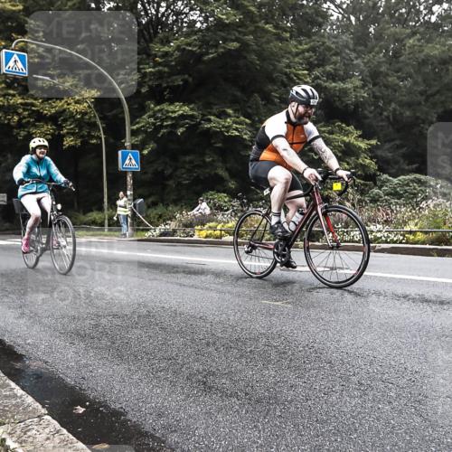 13.09.2026 - Stadtparktriathlon H.Heesch http://msf.ph/oto/10380910 13.09.2026 10:24:27 Radfahren 224, 236, 343 meine-sportfotos.de