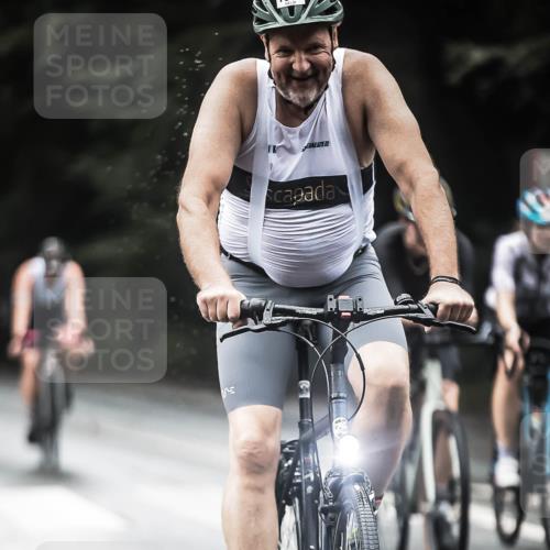 13.09.2026 - Stadtparktriathlon H.Heesch http://msf.ph/oto/10380920 13.09.2026 12:26:21 Radfahren 987, 1008, 1027, 1052, 1073, 1078, 1089, 1093, 1099, 1131, 1147, 1161 meine-sportfotos.de