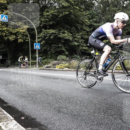 13.09.2026 - Stadtparktriathlon H.Heesch http://msf.ph/oto/10380988 13.09.2026 10:56:27 Radfahren 428, 509, 640, 683, 708 meine-sportfotos.de