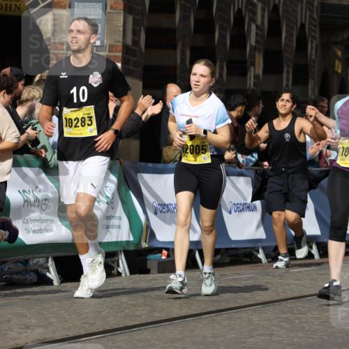 13.09.2026 - 21. swb-Marathon Bremen Strokosch-Dieckow http://msf.ph/oto/10380989 13.09.2026 11:04:53 Ziel 10160, 10245, 10481, 10526, 10711, 10755, 10877, 11114, 11214, 11215, 11248, 11364, 11410, 11592, 11761, 11991, 12009, 12929, 10370, 10465, 10718, 10741, 10850, 10975, 11105, 11281, 11900, 11939, 12002, 12064, 12099, 12235, 12335, 12522 meine-sportfotos.de