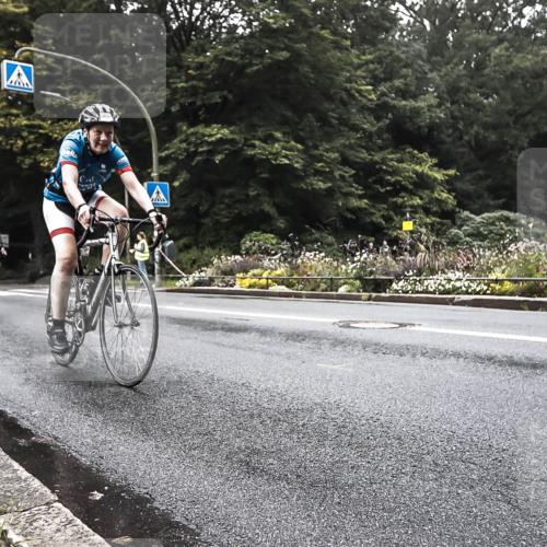 13.09.2026 - Stadtparktriathlon H.Heesch http://msf.ph/oto/10381034 13.09.2026 10:25:51 Radfahren 210, 284, 316, 466 meine-sportfotos.de