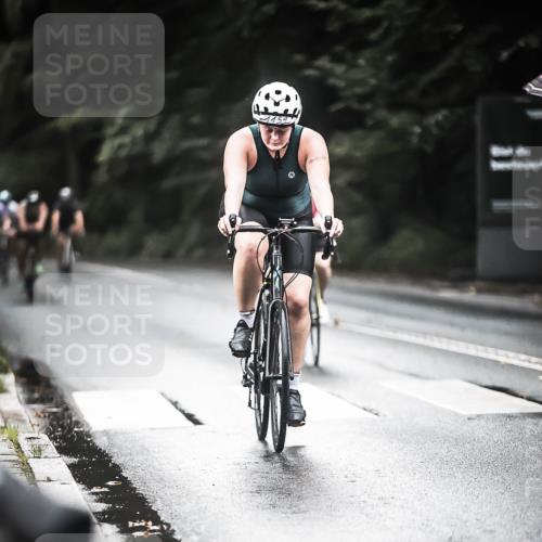 13.09.2026 - Stadtparktriathlon H.Heesch http://msf.ph/oto/10381054 13.09.2026 12:26:36 Radfahren 972, 980, 1067, 1083, 1159, 1167 meine-sportfotos.de