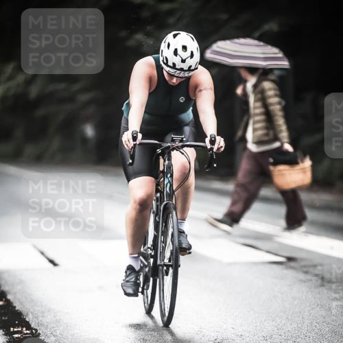 13.09.2026 - Stadtparktriathlon H.Heesch http://msf.ph/oto/10381067 13.09.2026 12:26:36 Radfahren 972, 980, 1067, 1083, 1159, 1167 meine-sportfotos.de