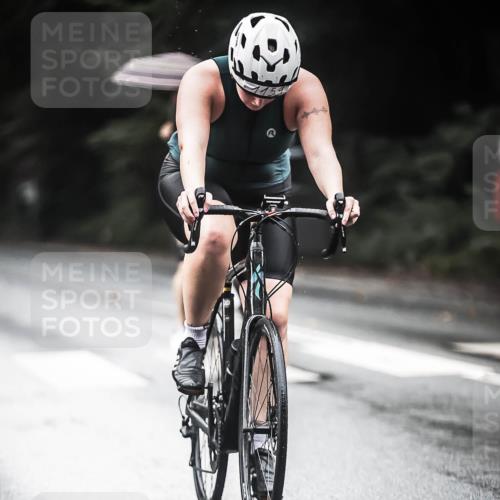 13.09.2026 - Stadtparktriathlon H.Heesch http://msf.ph/oto/10381075 13.09.2026 12:26:36 Radfahren 972, 980, 1067, 1083, 1159, 1167 meine-sportfotos.de