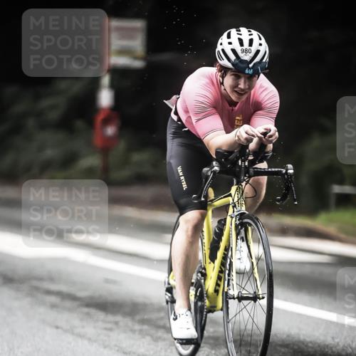 13.09.2026 - Stadtparktriathlon H.Heesch http://msf.ph/oto/10381092 13.09.2026 12:26:37 Radfahren 972, 980, 1000, 1062, 1063, 1067, 1159 meine-sportfotos.de