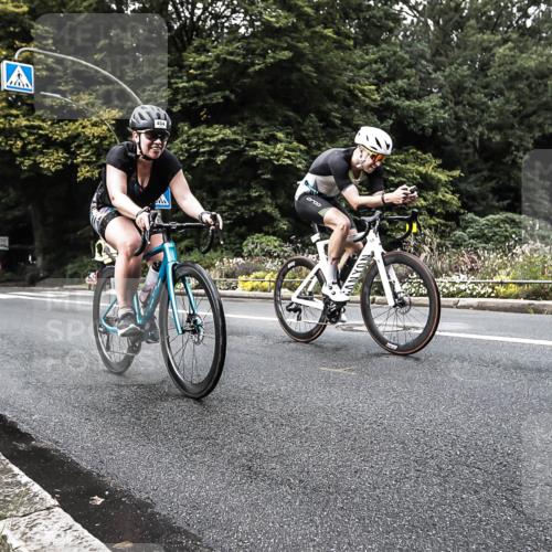 13.09.2026 - Stadtparktriathlon H.Heesch http://msf.ph/oto/10381094 13.09.2026 10:57:27 Radfahren 404, 534, 536, 541 meine-sportfotos.de