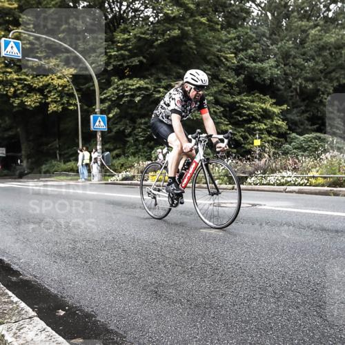 13.09.2026 - Stadtparktriathlon H.Heesch http://msf.ph/oto/10381143 13.09.2026 10:57:57 Radfahren 508, 597, 702 meine-sportfotos.de