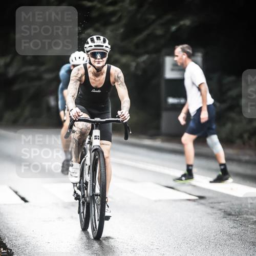 13.09.2026 - Stadtparktriathlon H.Heesch http://msf.ph/oto/10381156 13.09.2026 12:26:44 Radfahren 955, 972, 1000, 1037, 1062, 1063, 1178 meine-sportfotos.de