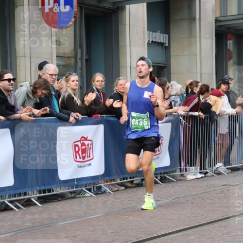 13.09.2026 - 21. swb-Marathon Bremen Strokosch-Dieckow http://msf.ph/oto/10381161 13.09.2026 12:44:36 Ziel 289, 322, 814, 1187, 1840, 4474, 6485, 8285, 2044, 6507 meine-sportfotos.de