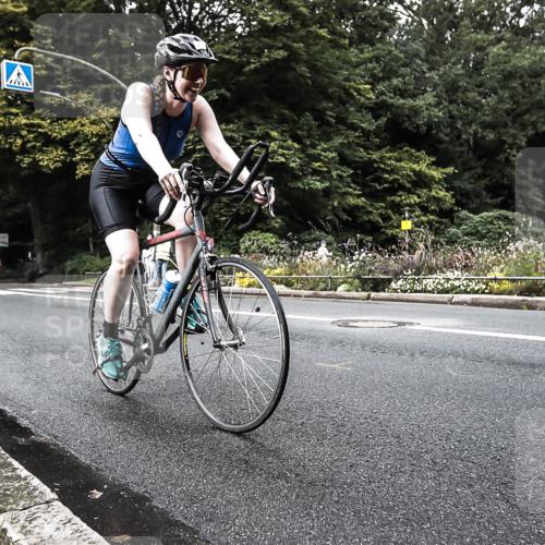 13.09.2026 - Stadtparktriathlon H.Heesch http://msf.ph/oto/10381169 13.09.2026 10:58:06 Radfahren 378, 488, 514 meine-sportfotos.de
