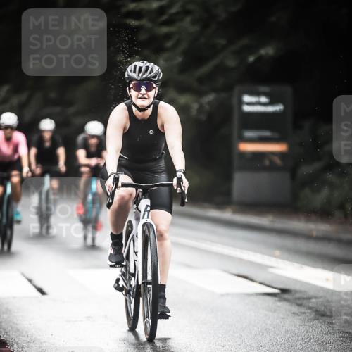 13.09.2026 - Stadtparktriathlon H.Heesch http://msf.ph/oto/10381188 13.09.2026 12:26:51 Radfahren 955, 970, 1024, 1037, 1106, 1144, 1145 meine-sportfotos.de