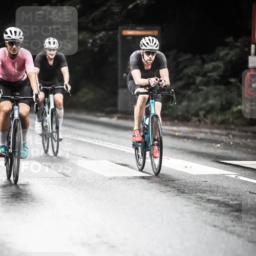 13.09.2026 - Stadtparktriathlon H.Heesch http://msf.ph/oto/10381207 13.09.2026 12:26:52 Radfahren 955, 970, 1024, 1106, 1144, 1145 meine-sportfotos.de