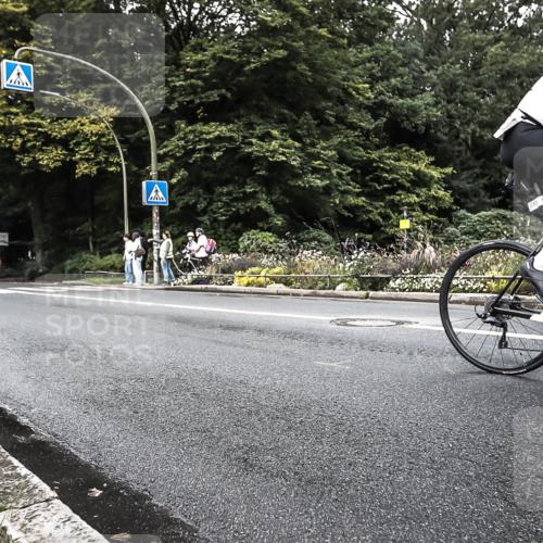 13.09.2026 - Stadtparktriathlon H.Heesch http://msf.ph/oto/10381216 13.09.2026 10:58:33 Radfahren 363, 386, 430, 461, 602, 603, 633 meine-sportfotos.de