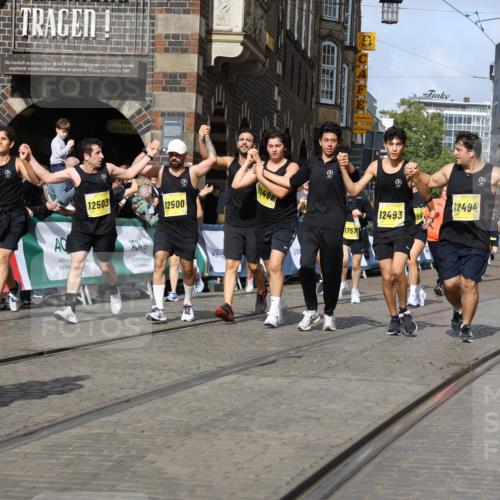 13.09.2026 - 21. swb-Marathon Bremen Strokosch-Dieckow http://msf.ph/oto/10381260 13.09.2026 11:04:57 Ziel 10160, 10198, 10283, 10481, 10711, 10755, 10877, 10940, 11114, 11364, 11366, 11592, 11705, 11761, 11991, 12005, 10370, 10465, 10718, 10800, 10850, 10975, 11102, 11105, 11157, 11218, 11281, 11584, 11616, 11722, 11900, 12002, 12064, 12099, 12335, 12522 meine-sportfotos.de