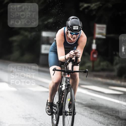 13.09.2026 - Stadtparktriathlon H.Heesch http://msf.ph/oto/10381302 13.09.2026 12:27:09 Radfahren 1028, 1132, 1177, 1187 meine-sportfotos.de