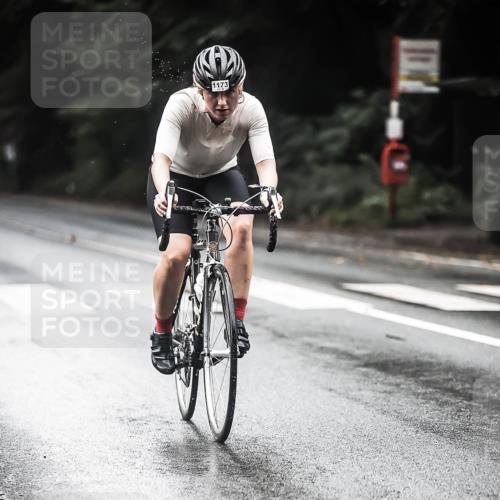 13.09.2026 - Stadtparktriathlon H.Heesch http://msf.ph/oto/10381366 13.09.2026 12:27:19 Radfahren 1033, 1173 meine-sportfotos.de