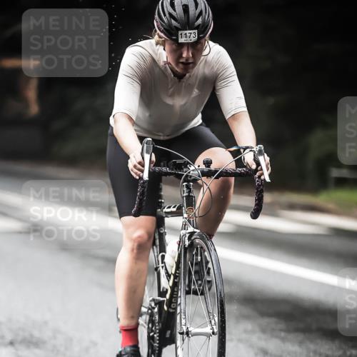 13.09.2026 - Stadtparktriathlon H.Heesch http://msf.ph/oto/10381379 13.09.2026 12:27:20 Radfahren 1033, 1173 meine-sportfotos.de
