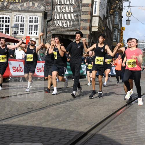 13.09.2026 - 21. swb-Marathon Bremen Strokosch-Dieckow http://msf.ph/oto/10381399 13.09.2026 11:04:59 Ziel 10160, 10198, 10283, 10481, 10711, 10877, 10940, 11006, 11114, 11364, 11366, 11592, 11705, 11761, 11991, 12005, 12493, 12495, 12498, 12500, 12502, 12563, 10370, 10465, 10576, 10718, 10800, 10850, 10975, 10995, 11102, 11105, 11157, 11218, 11281, 11326, 11584, 11616, 11722, 11900, 12002, 12011, 12064, 12079, 12080, 12099, 12335 meine-sportfotos.de