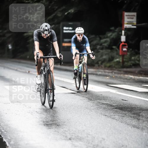 13.09.2026 - Stadtparktriathlon H.Heesch http://msf.ph/oto/10381428 13.09.2026 12:27:26 Radfahren 1033, 1077, 1153, 1169 meine-sportfotos.de
