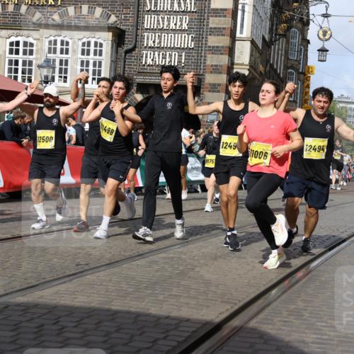 13.09.2026 - 21. swb-Marathon Bremen Strokosch-Dieckow http://msf.ph/oto/10381478 13.09.2026 11:04:59 Ziel 10160, 10198, 10283, 10481, 10711, 10877, 10940, 11006, 11114, 11364, 11366, 11592, 11705, 11761, 11991, 12005, 12493, 12495, 12498, 12500, 12502, 12563, 10370, 10465, 10576, 10718, 10800, 10850, 10975, 10995, 11102, 11105, 11157, 11218, 11281, 11326, 11584, 11616, 11722, 11900, 12002, 12011, 12064, 12079, 12080, 12099, 12335 meine-sportfotos.de