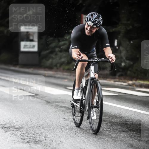 13.09.2026 - Stadtparktriathlon H.Heesch http://msf.ph/oto/10381507 13.09.2026 12:27:35 Radfahren 1007, 1047, 1051, 1153 meine-sportfotos.de