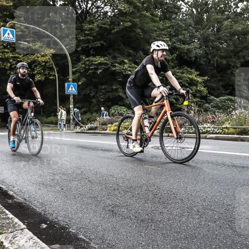 13.09.2026 - Stadtparktriathlon H.Heesch http://msf.ph/oto/10381509 13.09.2026 10:59:58 Radfahren 366, 451, 518, 555, 568, 575, 662 meine-sportfotos.de