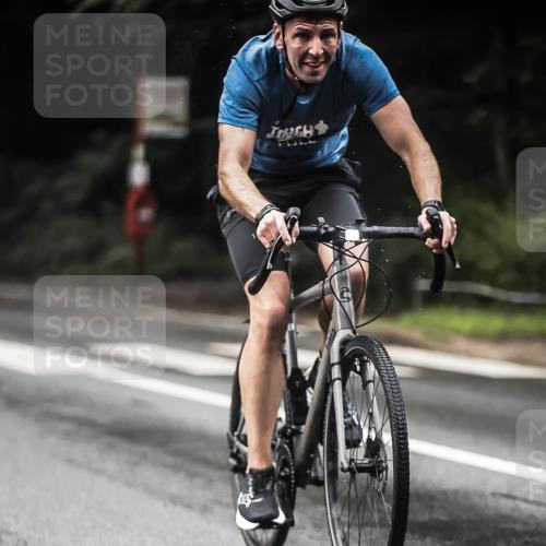 13.09.2026 - Stadtparktriathlon H.Heesch http://msf.ph/oto/10381541 13.09.2026 12:27:37 Radfahren 1007, 1047, 1051, 1102, 1181 meine-sportfotos.de