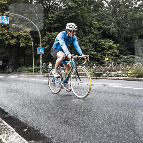 13.09.2026 - Stadtparktriathlon H.Heesch http://msf.ph/oto/10381635 13.09.2026 11:00:55 Radfahren 423, 484, 504, 566, 616, 625 meine-sportfotos.de