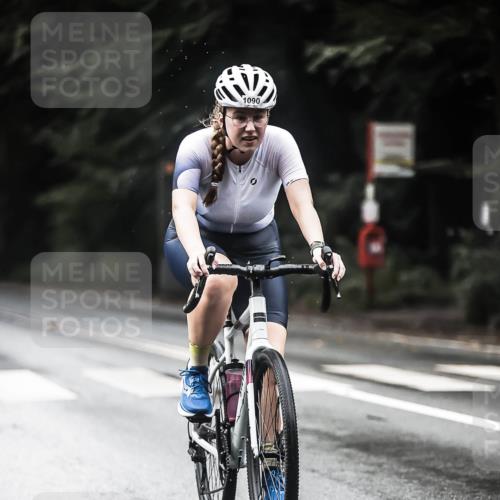 13.09.2026 - Stadtparktriathlon H.Heesch http://msf.ph/oto/10381647 13.09.2026 12:27:51 Radfahren 986, 1061, 1075, 1090, 1148 meine-sportfotos.de
