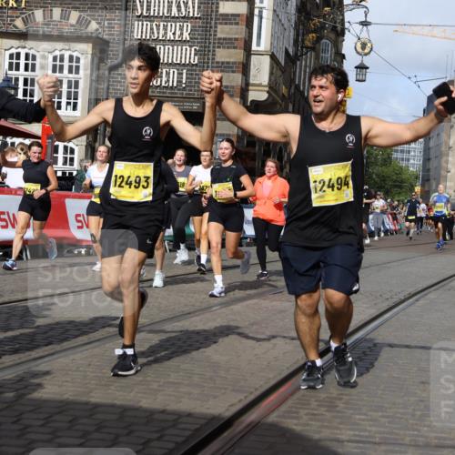 13.09.2026 - 21. swb-Marathon Bremen Strokosch-Dieckow http://msf.ph/oto/10381687 13.09.2026 11:05:00 Ziel 10160, 10198, 10283, 10481, 10711, 10877, 10940, 11006, 11114, 11364, 11366, 11592, 11705, 11761, 11991, 12005, 12493, 12495, 12498, 12500, 12502, 12563, 10370, 10576, 10718, 10800, 10995, 11102, 11105, 11157, 11218, 11281, 11326, 11584, 11616, 11722, 11900, 12002, 12011, 12064, 12079, 12080, 12099, 12335 meine-sportfotos.de