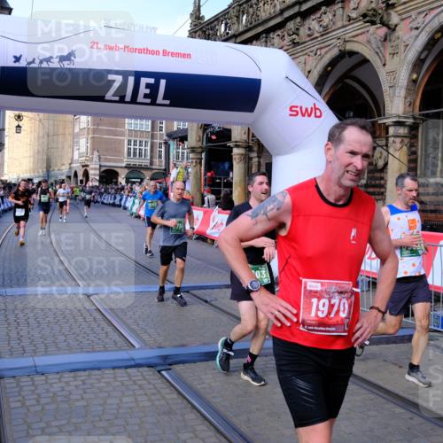 13.09.2026 - 21. swb-Marathon Bremen Tim E. http://msf.ph/oto/10381691 13.09.2026 13:17:49 Ziel 560, 771, 842, 1297, 2008, 2234, 2812, 3148, 3760, 4171, 4498, 4499, 5041, 5550, 6803, 7901, 8100, 8250, 8253, 8446, 8532, 8714, 9075, 9400 meine-sportfotos.de