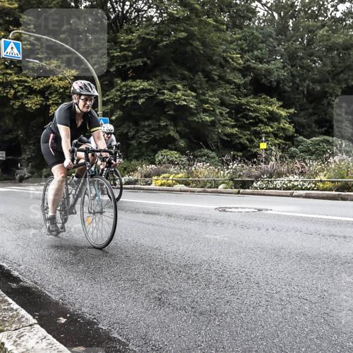 13.09.2026 - Stadtparktriathlon H.Heesch http://msf.ph/oto/10381701 13.09.2026 11:01:28 Radfahren 456, 472, 497, 578 meine-sportfotos.de