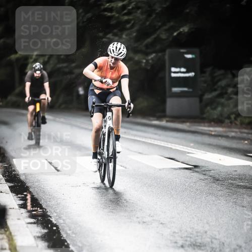13.09.2026 - Stadtparktriathlon H.Heesch http://msf.ph/oto/10381703 13.09.2026 12:27:58 Radfahren 986, 1020, 1061, 1134, 1148, 1157 meine-sportfotos.de