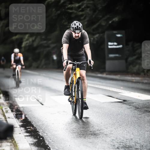 13.09.2026 - Stadtparktriathlon H.Heesch http://msf.ph/oto/10381729 13.09.2026 12:28:00 Radfahren 986, 1020, 1061, 1134, 1148, 1157 meine-sportfotos.de