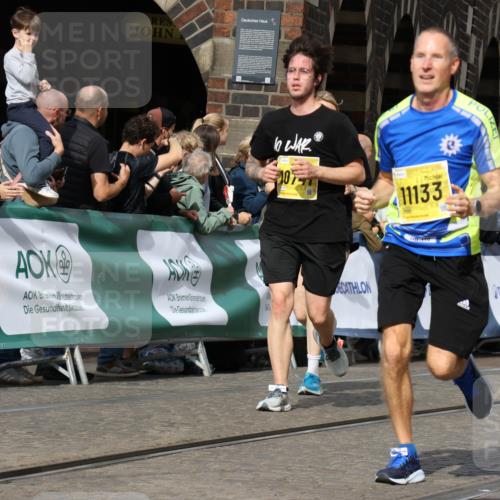 13.09.2026 - 21. swb-Marathon Bremen Strokosch-Dieckow http://msf.ph/oto/10381779 13.09.2026 11:05:04 Ziel 10198, 10283, 10315, 10481, 10729, 10855, 10856, 10877, 10940, 11006, 11114, 11133, 11272, 11364, 11366, 11395, 11518, 11592, 11705, 11757, 11991, 12005, 12420, 12493, 12495, 12498, 12500, 12502, 12563, 10370, 10411, 10576, 10697, 10718, 10800, 10802, 10995, 11102, 11105, 11157, 11218, 11281, 11326, 11584, 11616, 11722, 11900, 12011, 12079, 12080, 12099, 12335 meine-sportfotos.de