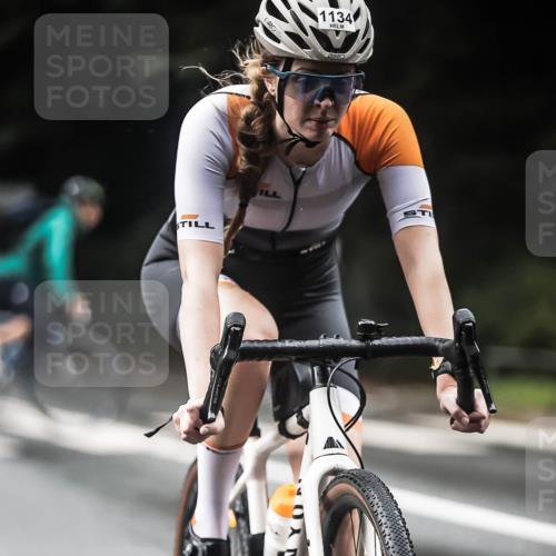 13.09.2026 - Stadtparktriathlon H.Heesch http://msf.ph/oto/10381782 13.09.2026 12:28:04 Radfahren 1020, 1134, 1157 meine-sportfotos.de