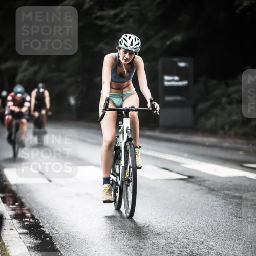 13.09.2026 - Stadtparktriathlon H.Heesch http://msf.ph/oto/10381814 13.09.2026 12:28:11 Radfahren 999, 1056, 1138, 1152 meine-sportfotos.de