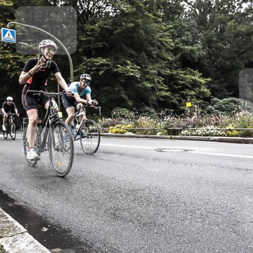 13.09.2026 - Stadtparktriathlon H.Heesch http://msf.ph/oto/10381819 13.09.2026 11:02:46 Radfahren 371, 403, 473, 513, 546, 637, 672 meine-sportfotos.de