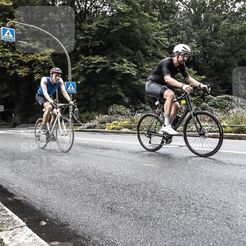 13.09.2026 - Stadtparktriathlon H.Heesch http://msf.ph/oto/10381832 13.09.2026 11:02:47 Radfahren 371, 403, 473, 513, 546, 637, 672 meine-sportfotos.de